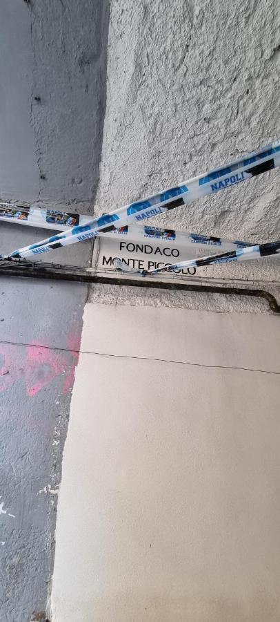 Il Fondaco All'Archivio Storico Naples Extérieur photo