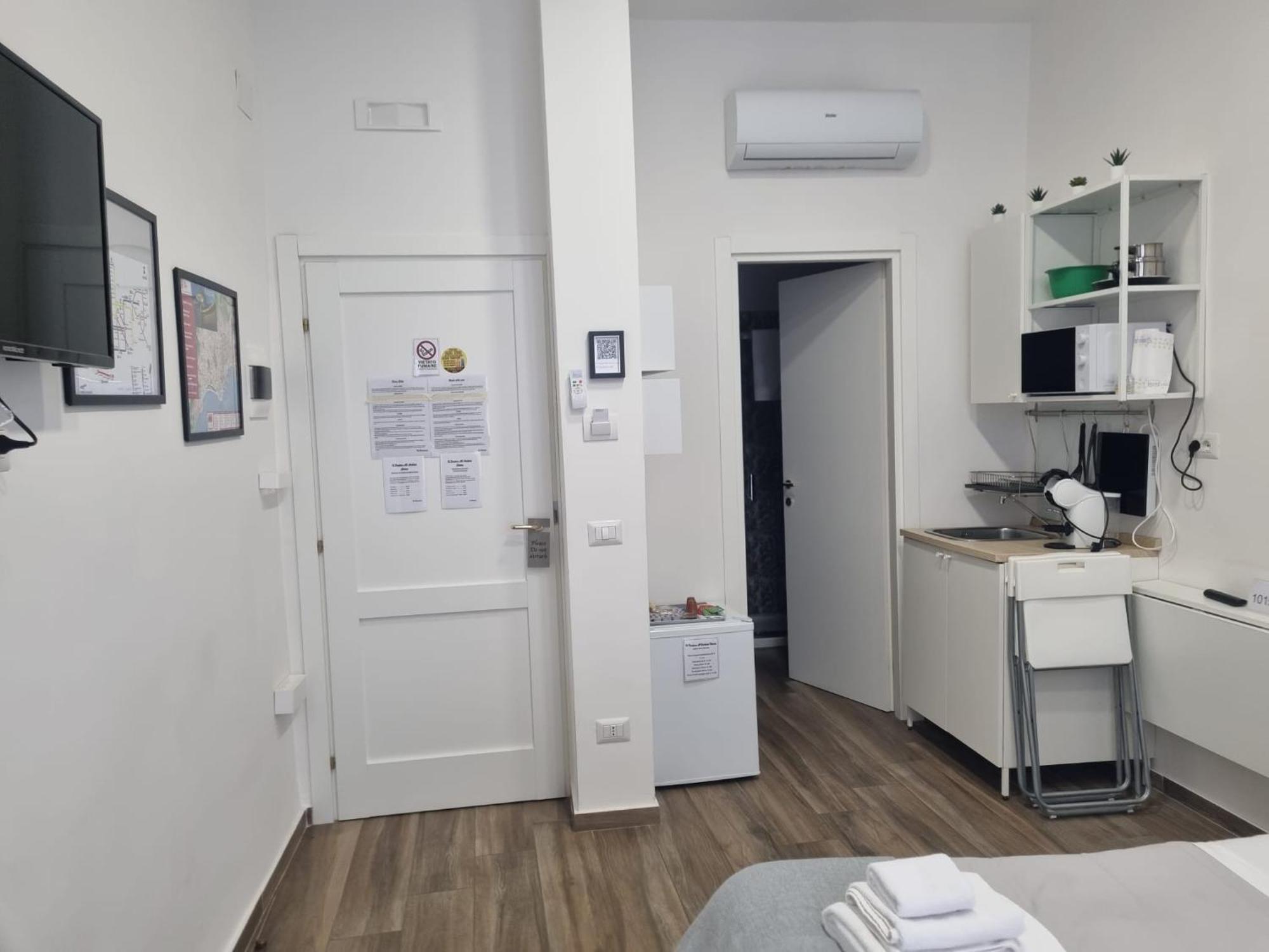 Il Fondaco All'Archivio Storico Naples Extérieur photo