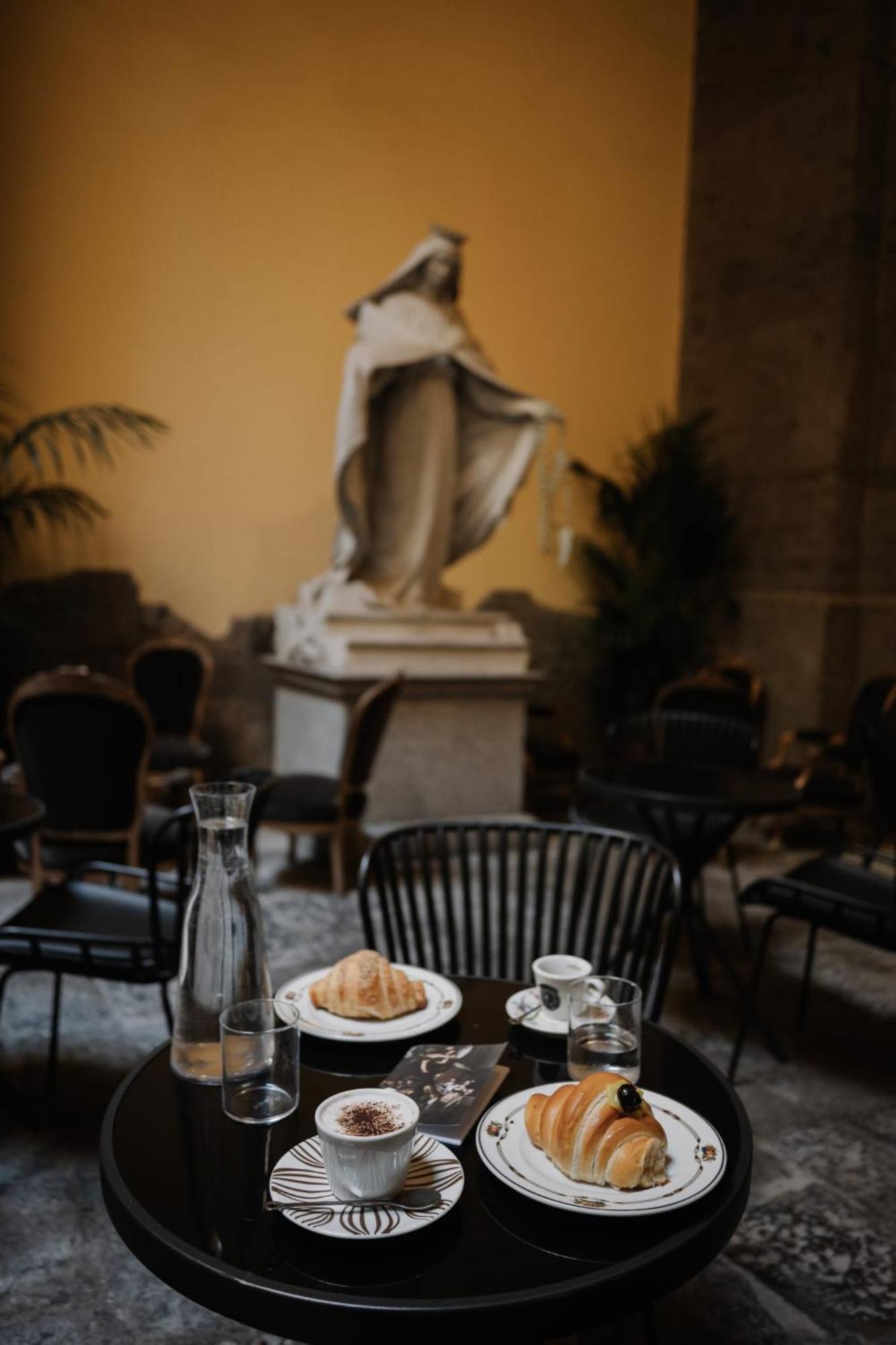 Il Fondaco All'Archivio Storico Naples Extérieur photo